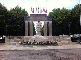 Monument aux morts photo