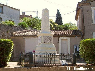 Monument aux Morts de Bouilhonnac photo