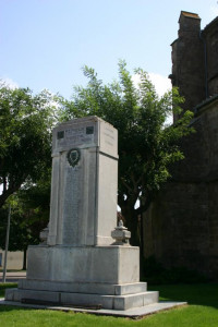 Monument aux Morts de Pépieux photo
