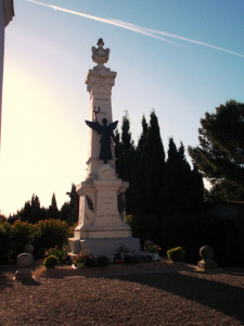 Monument aux Morts de Puichéric photo