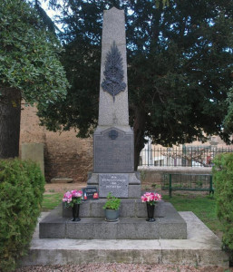 Monument aux Morts de Saint-Couat-d'Aude photo