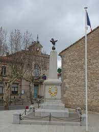 Monument aux Morts de Villeneuve-Minervois photo
