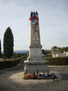 Monument aux morts Lédignan photo