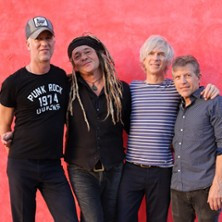 Nada Surf photo