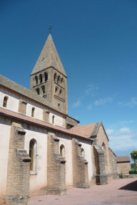 Notre Dame de la Vineuse photo