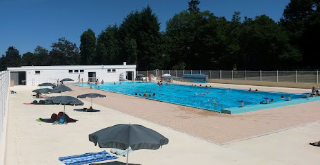 Piscine d'été de Sauzé-Vaussais photo