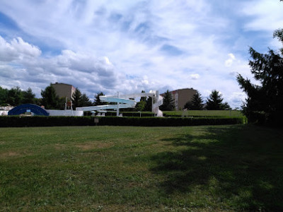Piscine du Cavalier photo