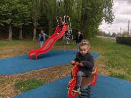 Place de jeux pour enfants photo