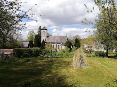 Prieure Ste Marie Des Servites photo