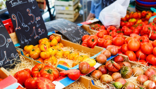 provenances des fruits et légumes, les marchés et supermarchés surveillés photo