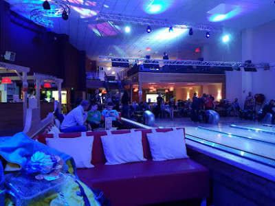 River Bowl photo