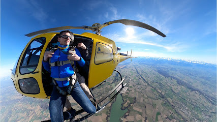 Saut en parachute Pyrénées: Saut en hélicoptère Bagnères de Bigorre et Tarbes -  photo