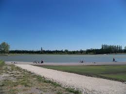  Lac de Monteux photo