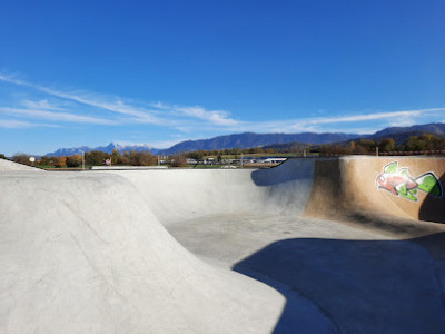 Skate Park / Bowl photo