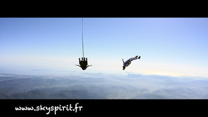 Sky Spirit, saut en parachute photo