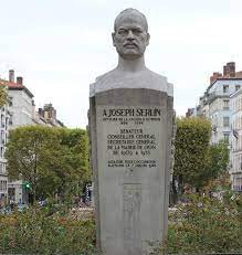 Statue de Joseph Serlin photo