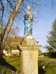 Statue de la Vierge à Bézues-Bajon photo