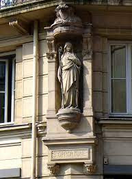 Statue de Sainte Opportune photo
