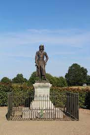 statue d’Henri de la Rochejaquelein photo