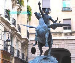 Statue du poète chevauchant Pégase photo