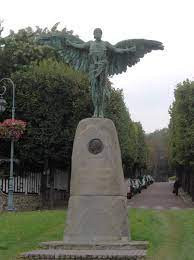 Statue Santos Dumont photo