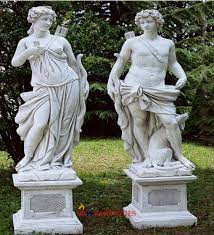 Statues en pierre reconstituée  photo