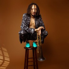 Theo Croker photo