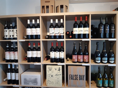 UN VIN DIX VINS photo