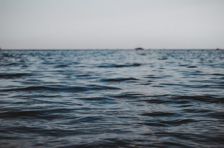 Venez vous baignez à la Plage du Grazu photo