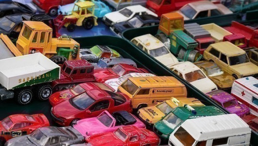Vide grenier à Auch photo