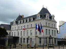Visiter la Place de l'Ancien-Hôtel-de-Ville photo